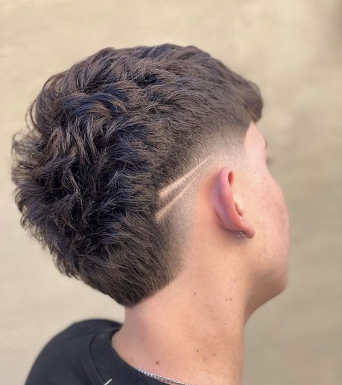 Medium Messy Style with Mirror Lines