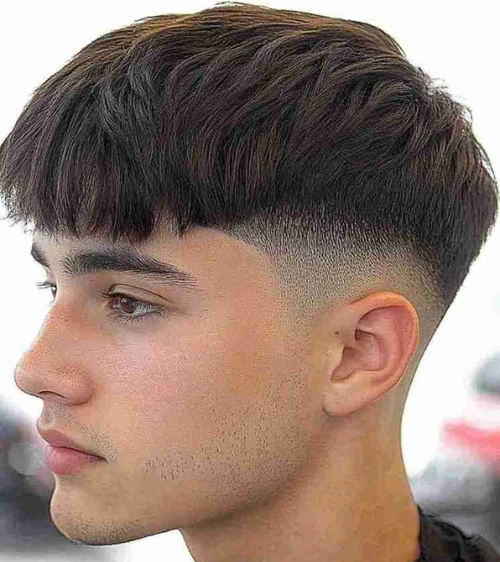 Trendy Short Hair with Low Skin Fade